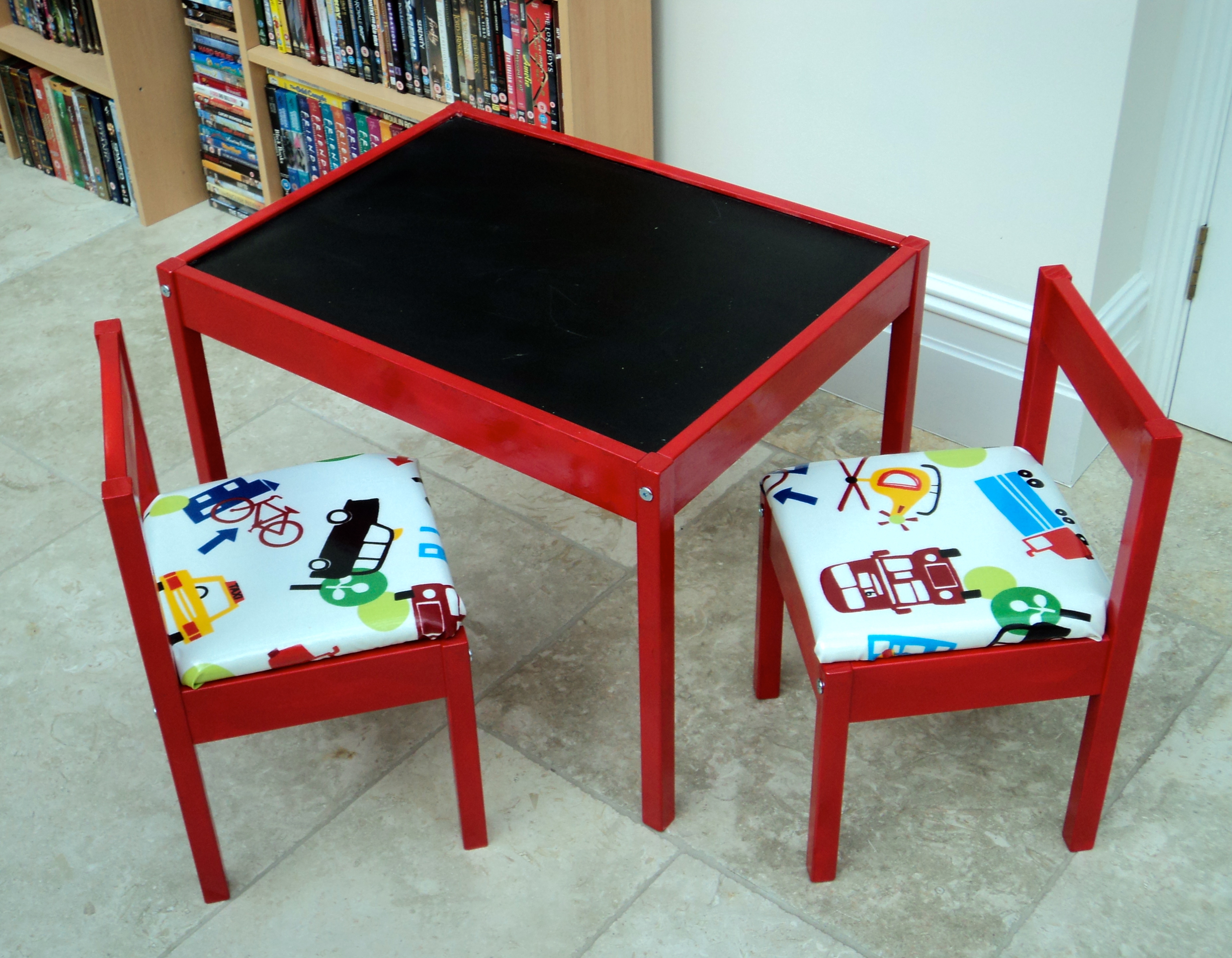 ikea play table and chairs